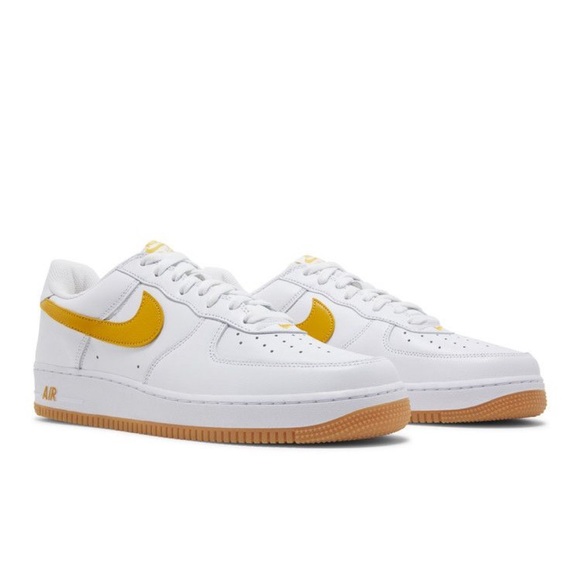 Nike Air Force 1 Low Retro QS 